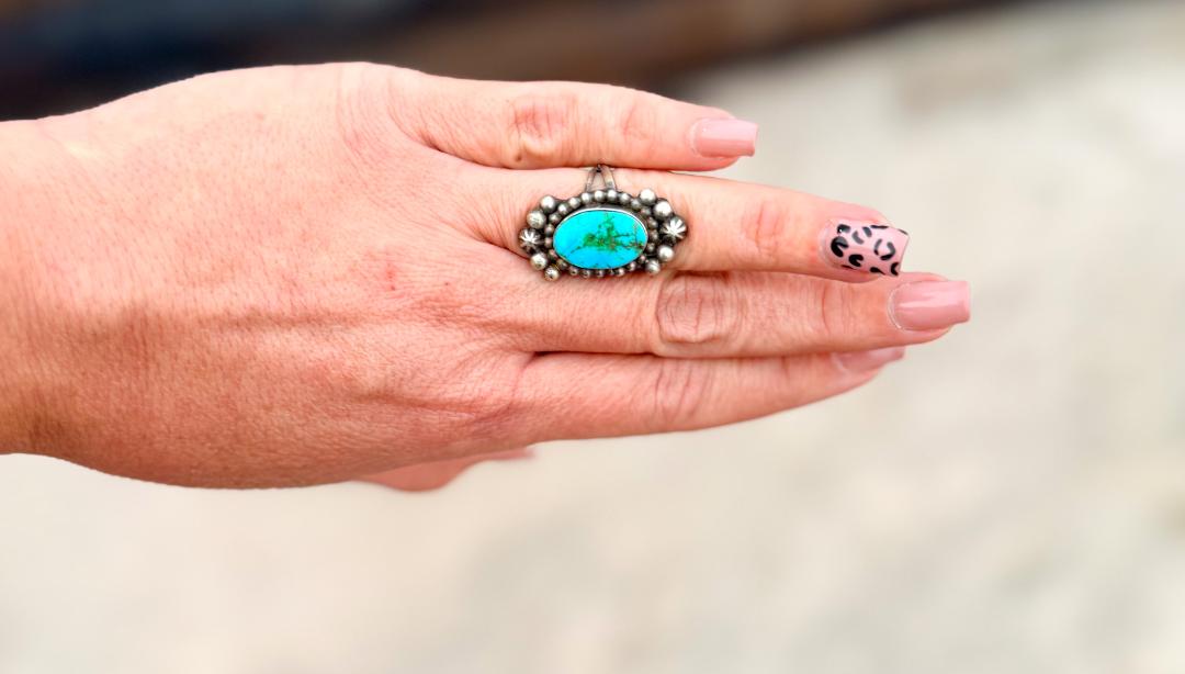 One-Stone Sonoran Gold Ring – Size 7