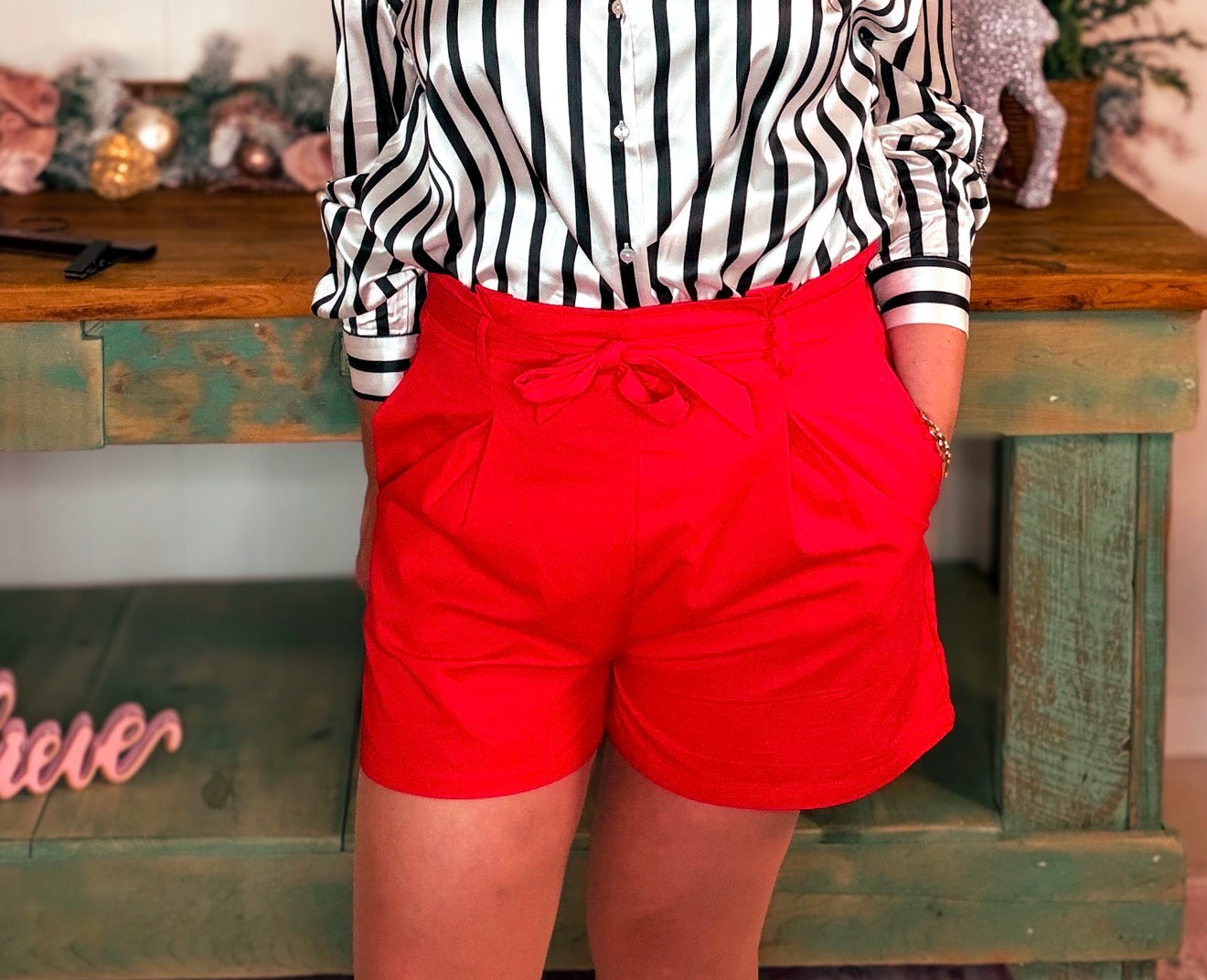High-Rise Waist Tie Cotton Shorts – Red