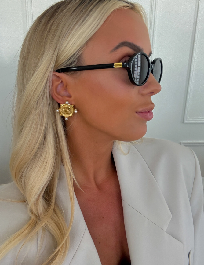 Pearl Coin Earring-Chansuttpearls-Gold