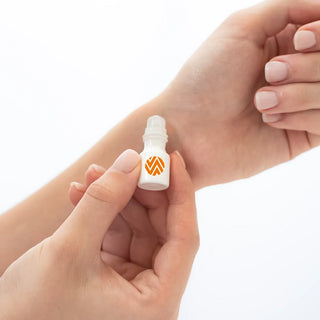 ELECTRIC (CITRUS TWIST) - MINI ROLL-ON PERFUME KEYCHAIN (1 ML)