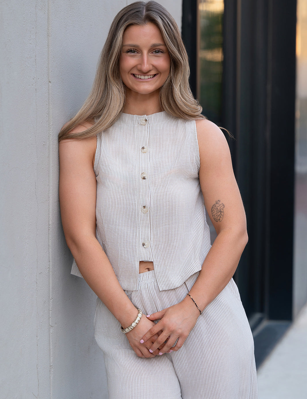 Garden Sun Button Tank - Taupe