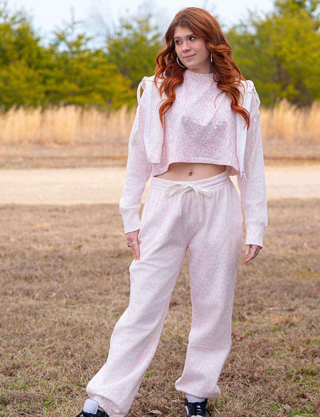 LoveShackFancy Lillia Bow Print Sweatpant – Chantilly